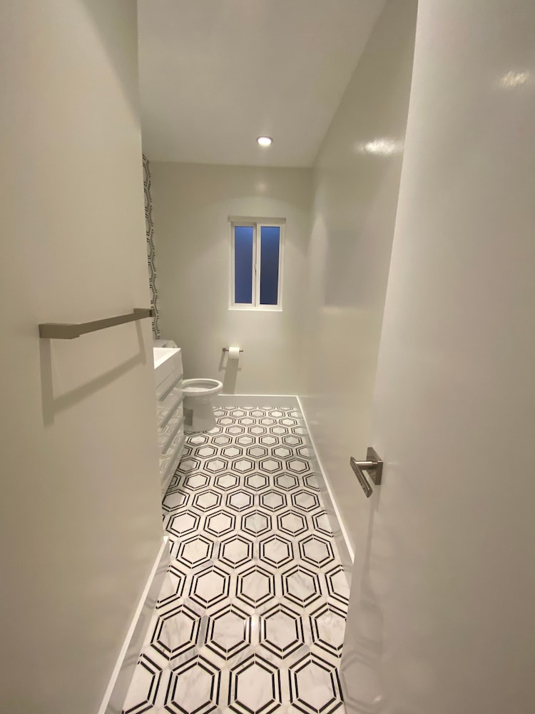 Pacific Dreams at Oxnard Shores 3 BR 2 5 BA Remodeled Amazing Beach Location Ocean Views Sleeps 8