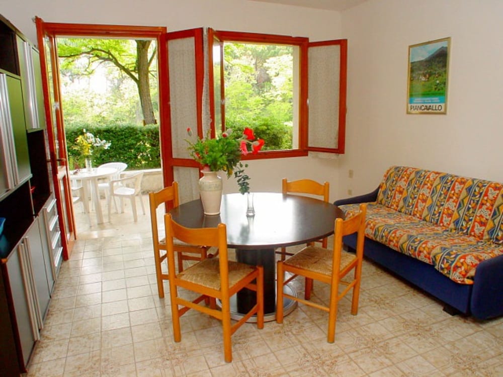 Nice Duplex for 7 Guests in an Oasis of Greenery in Lignano Riviera