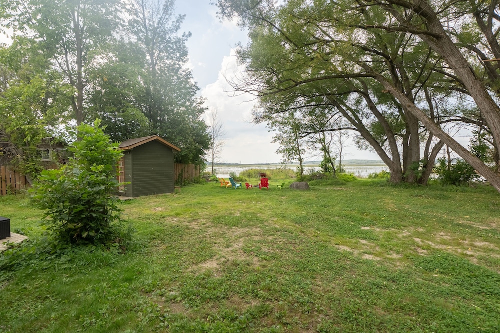 GLOBALSTAY Waterfront 5BR Cottage