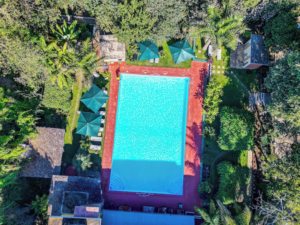 Ilboru Safari lodge