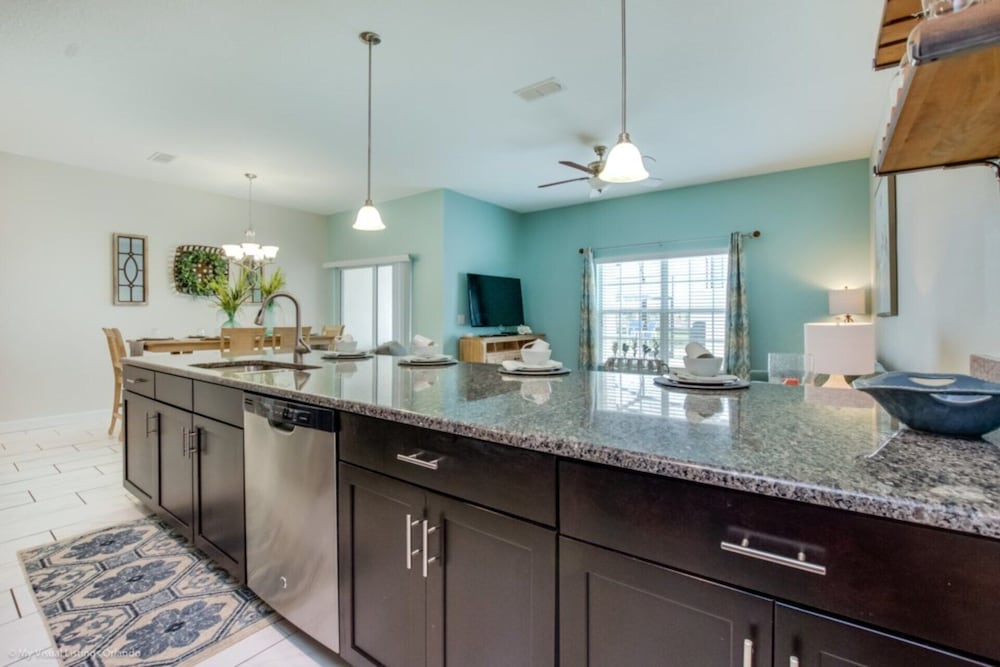 Rent a Luxury Townhome on Storey Lake Resort, Minutes From Disney, Orlando Townhome 2679 - Image 5