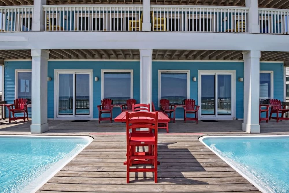 Beachfront 9bed Easybreezy West