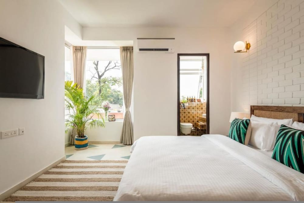 Sol by Hireavilla - 2BR w Private Pool in Anjuna