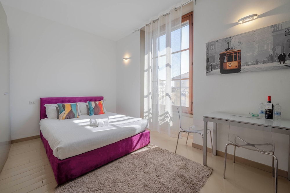 Milano Apartments Alzaia 54 photo 2