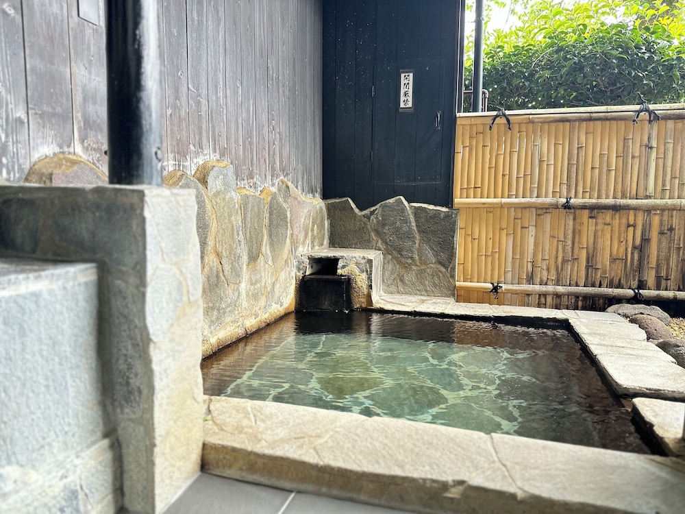 Hakusui Onsen Takenokura Sansou