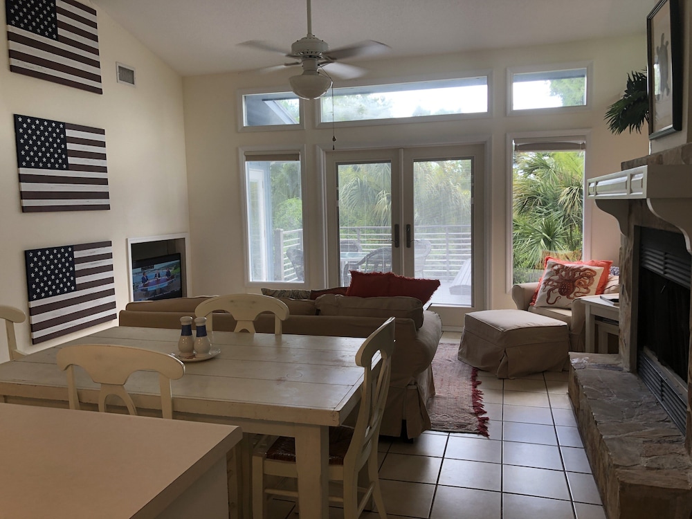 Cumberland Cottage 4 Bedroom Home