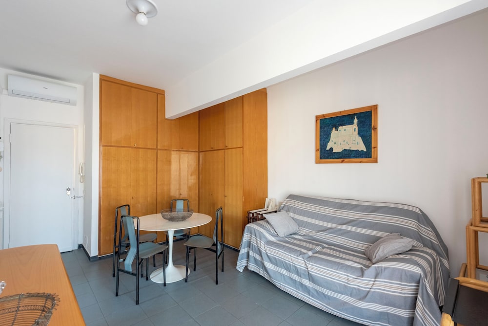 Cosy flat with terrace