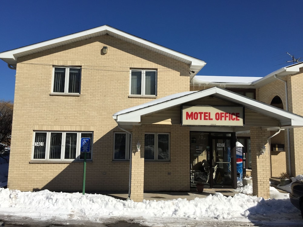 La Villa Motel - Property Image 3