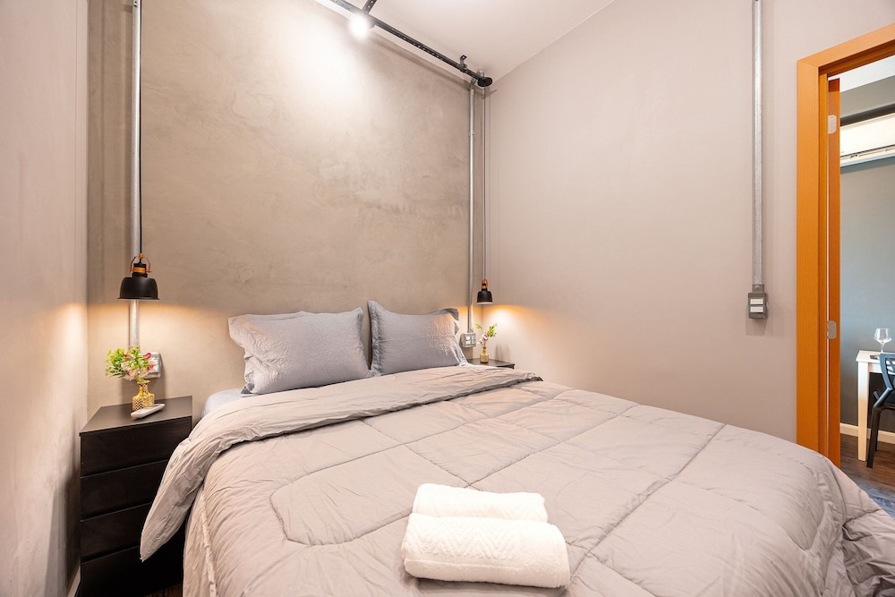 Premium Modern Studio in Alphaville