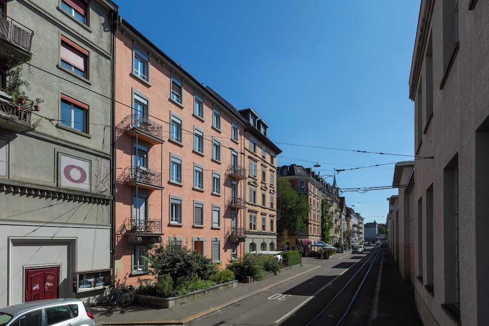 KAYA Zurich Elisabethenstrasse