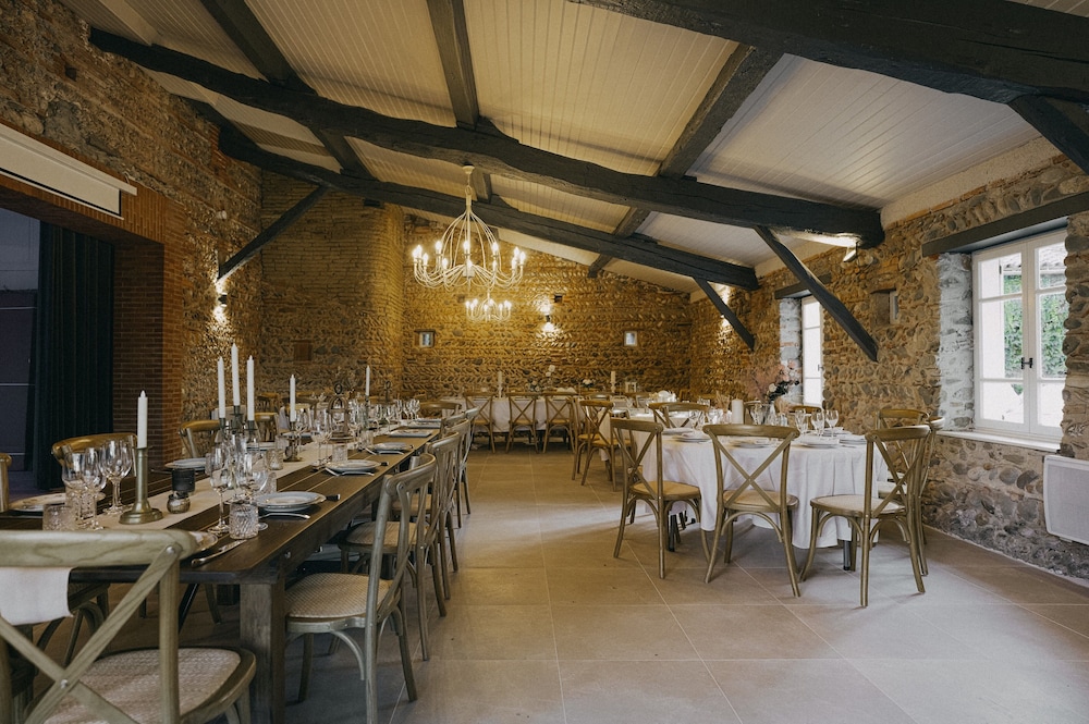meeting & event spaces