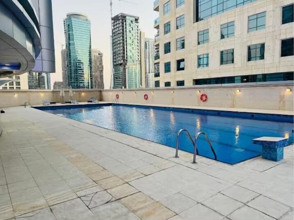 Luxury Address Res Dubai Marina 1BR-2514