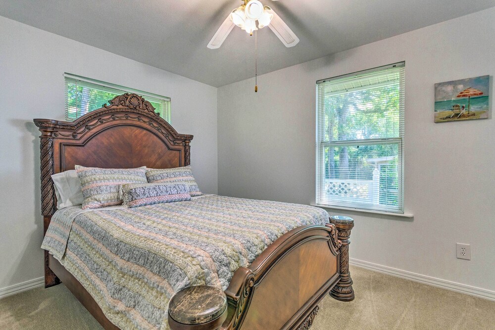 Bayfront Niceville Getaway w/ Private Dock! view 3