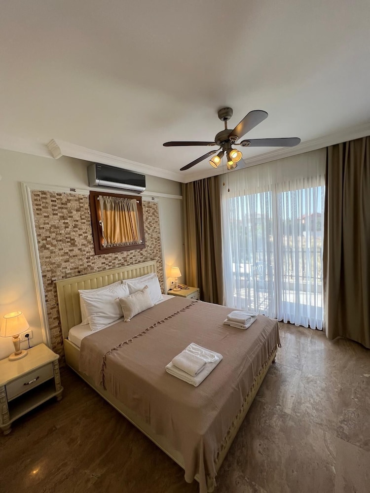 Cunda Paradise Otel - Image 24