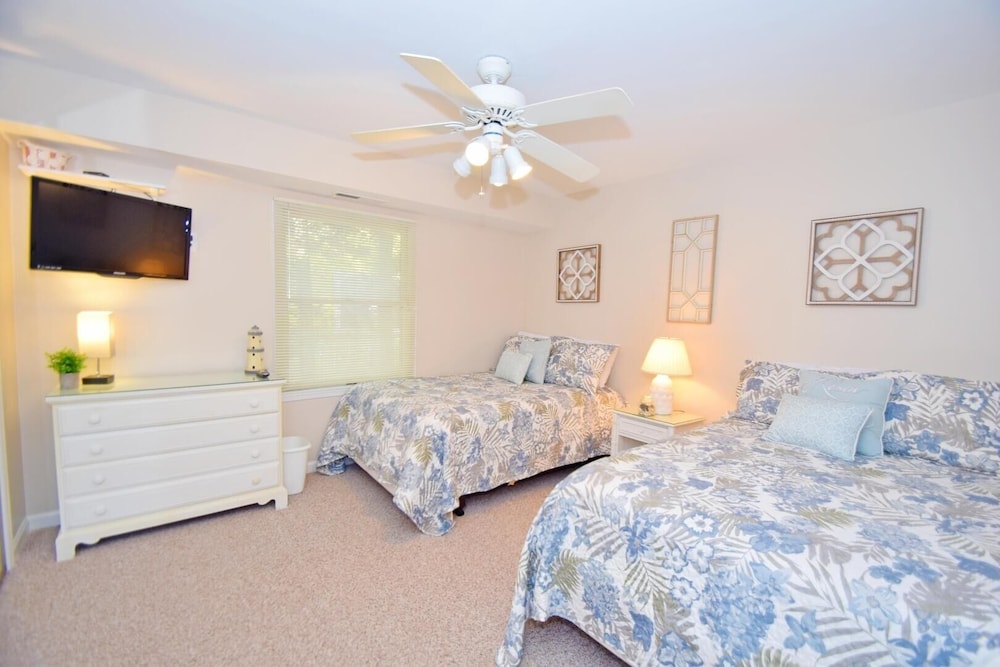 Coral Ridge 1 2 Bedroom Condo
