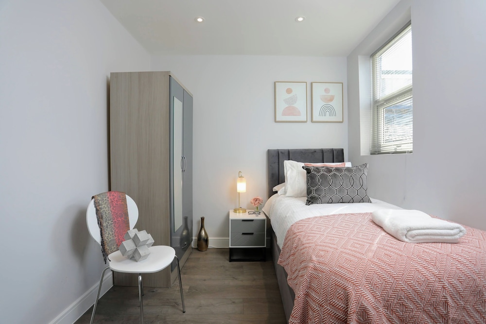 Stanhope Road Apartments