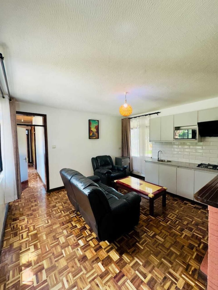 Lux Suites Hostpoa Airbnb's Eldoret