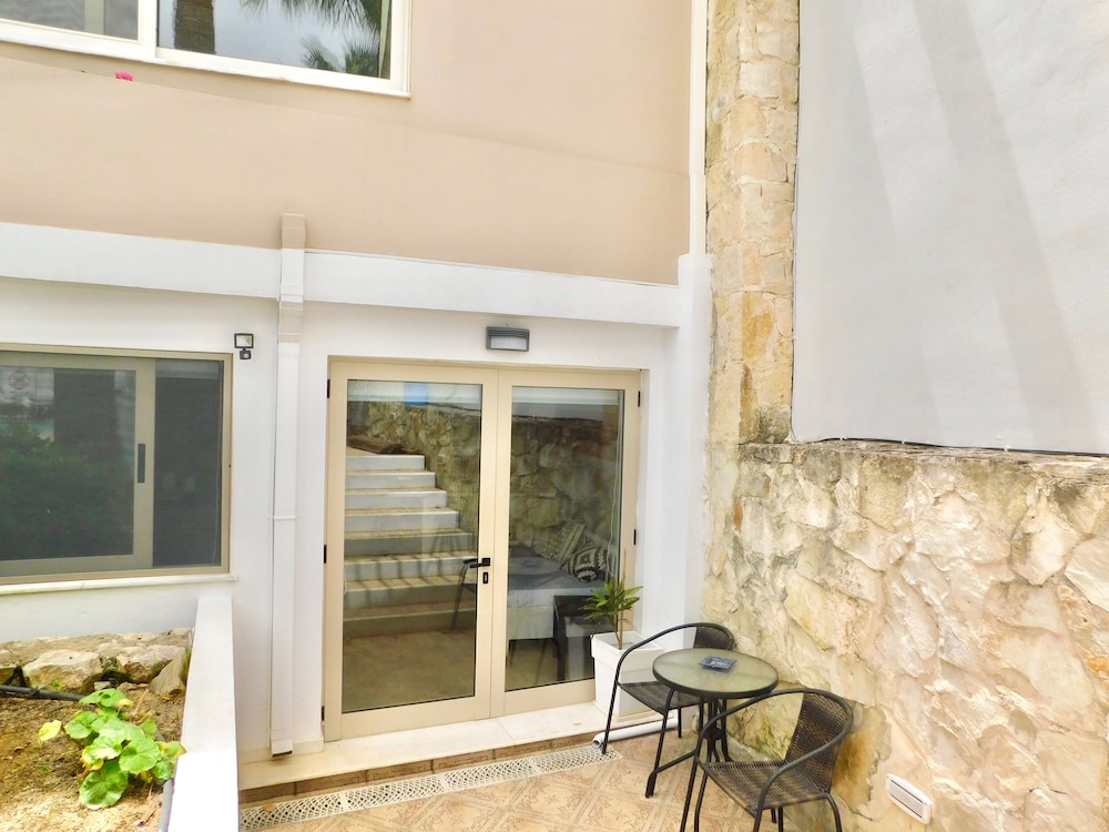 Elizabeth Suites, photo 52
