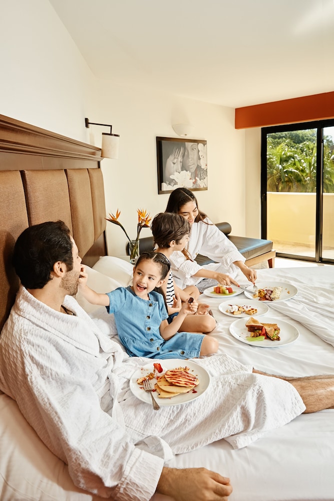 Grand Palladium Vallarta Resort  Spa - All Inclusive - Property Image 19