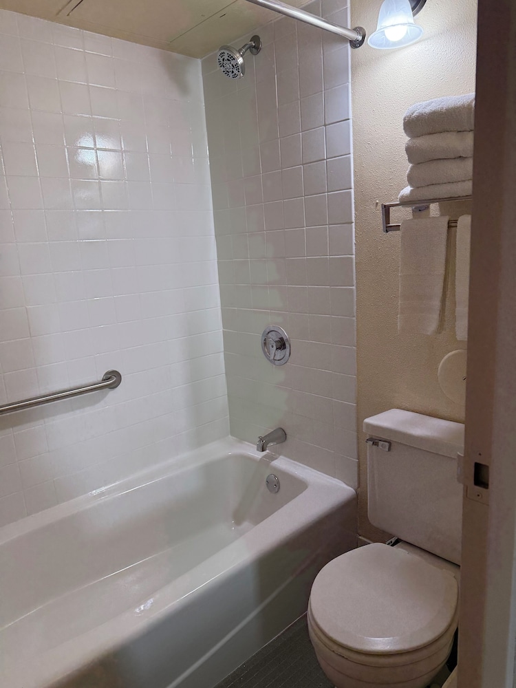 Smartwood Inn