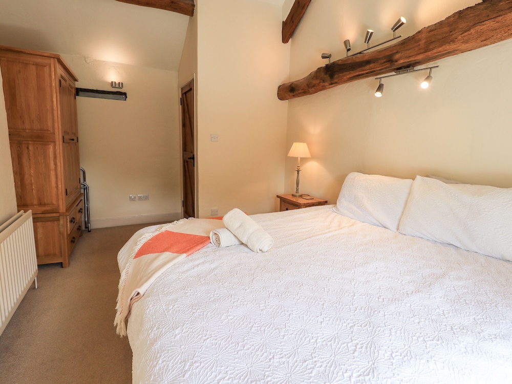 4 Greencross Cottages view 5