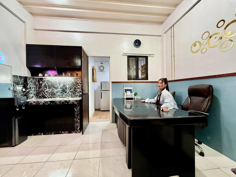 Axon Cozy Modern House #B Near The Walking Street