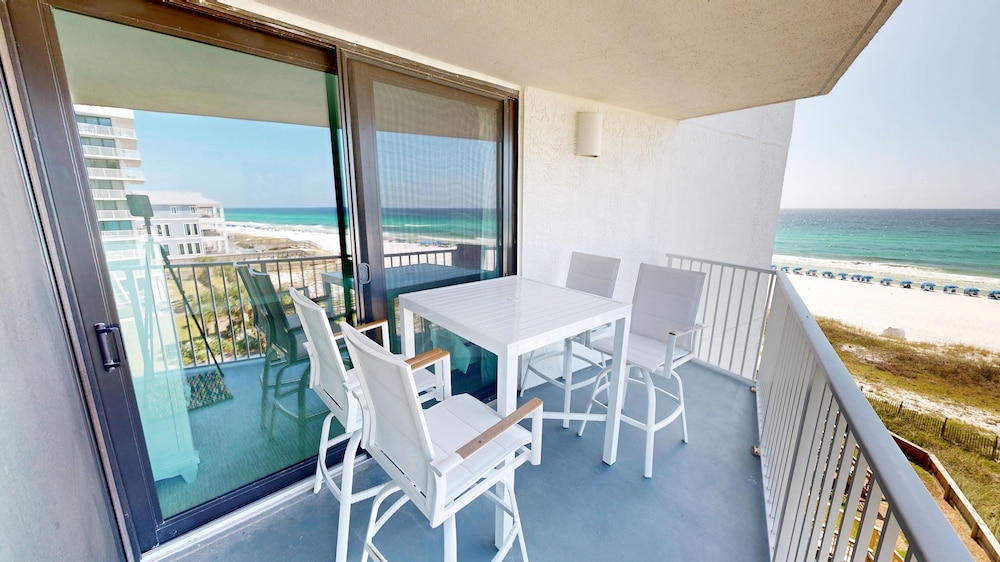 Mainsail 143 2 Bedroom Condo