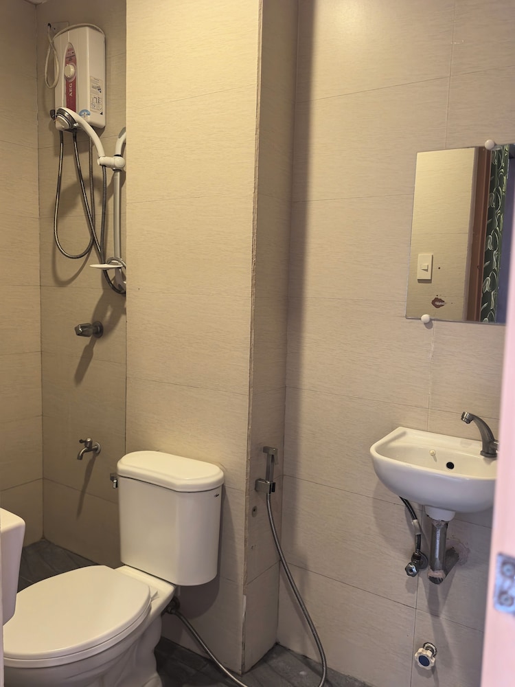 Espacio de Clarita Hometel, Davao-Stadt, Philippinen - 24