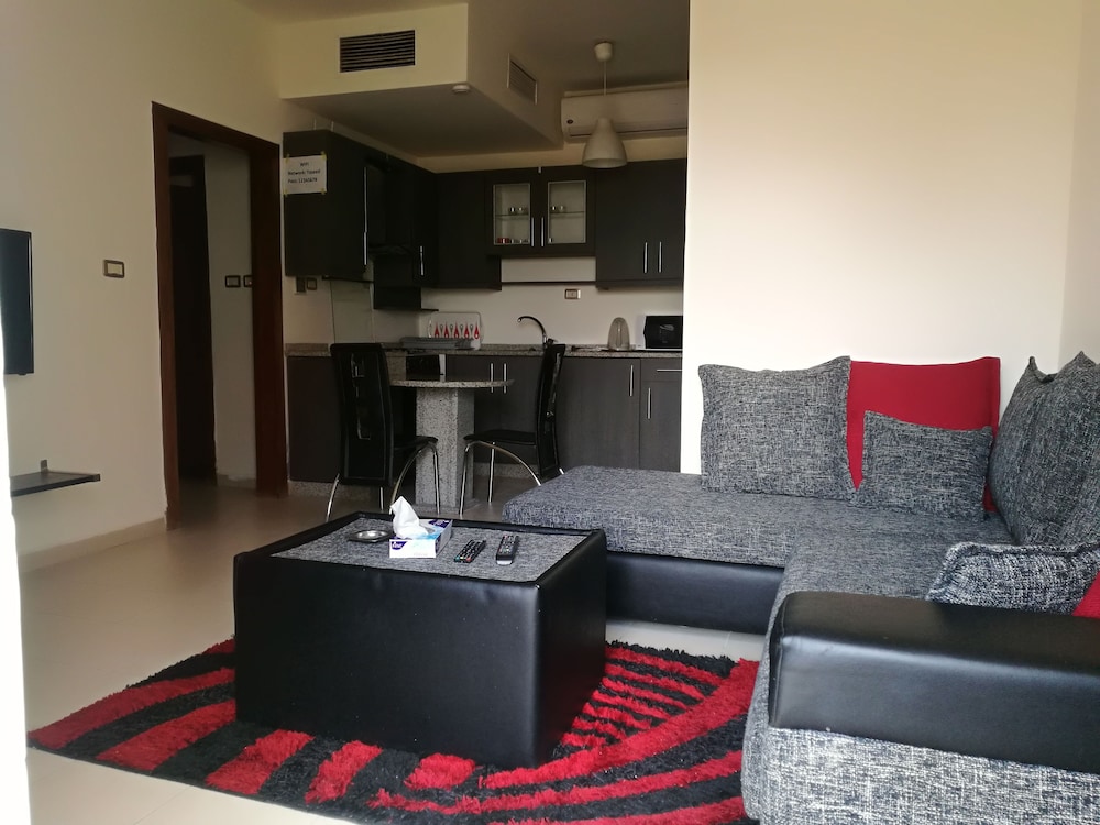 Cozy Dair Ghbar Apartments