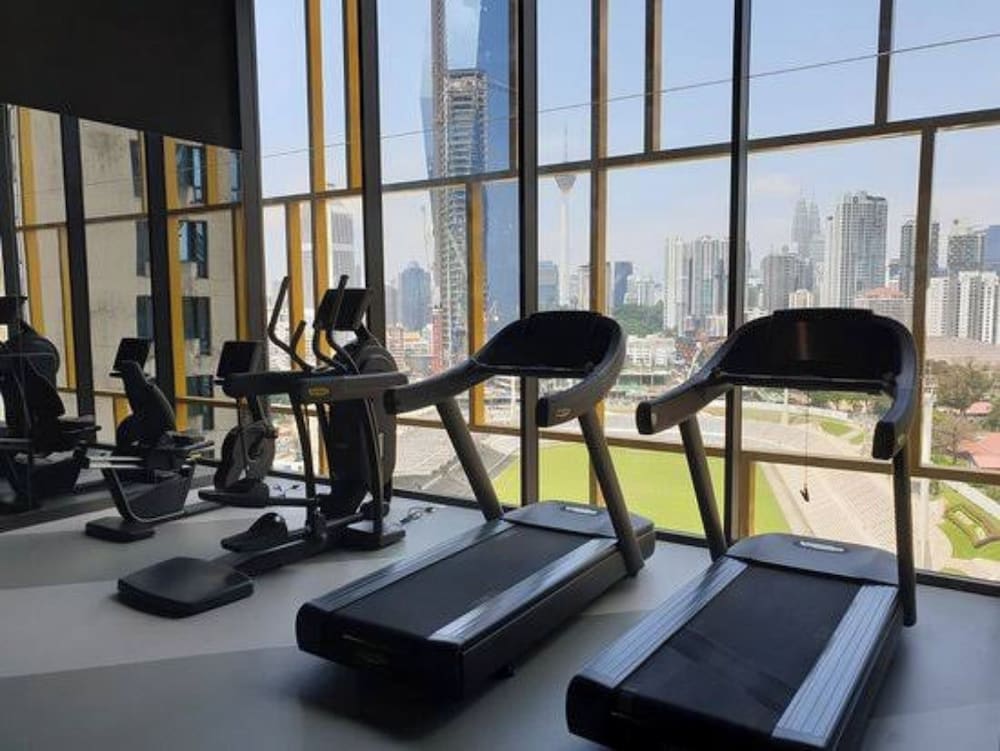 Grand Lumia Suite At Opus Residence