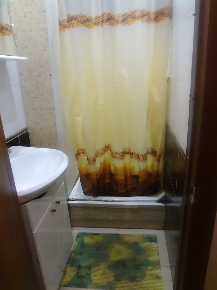 Little Hotel - Hostel