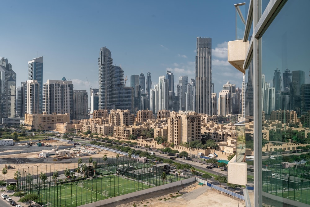 Lux BnB Burj Views Tower - Downtown