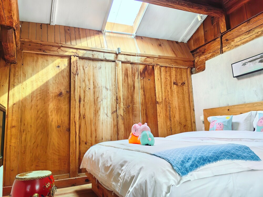 Jia Kedi Ancient House Cultural Homestay