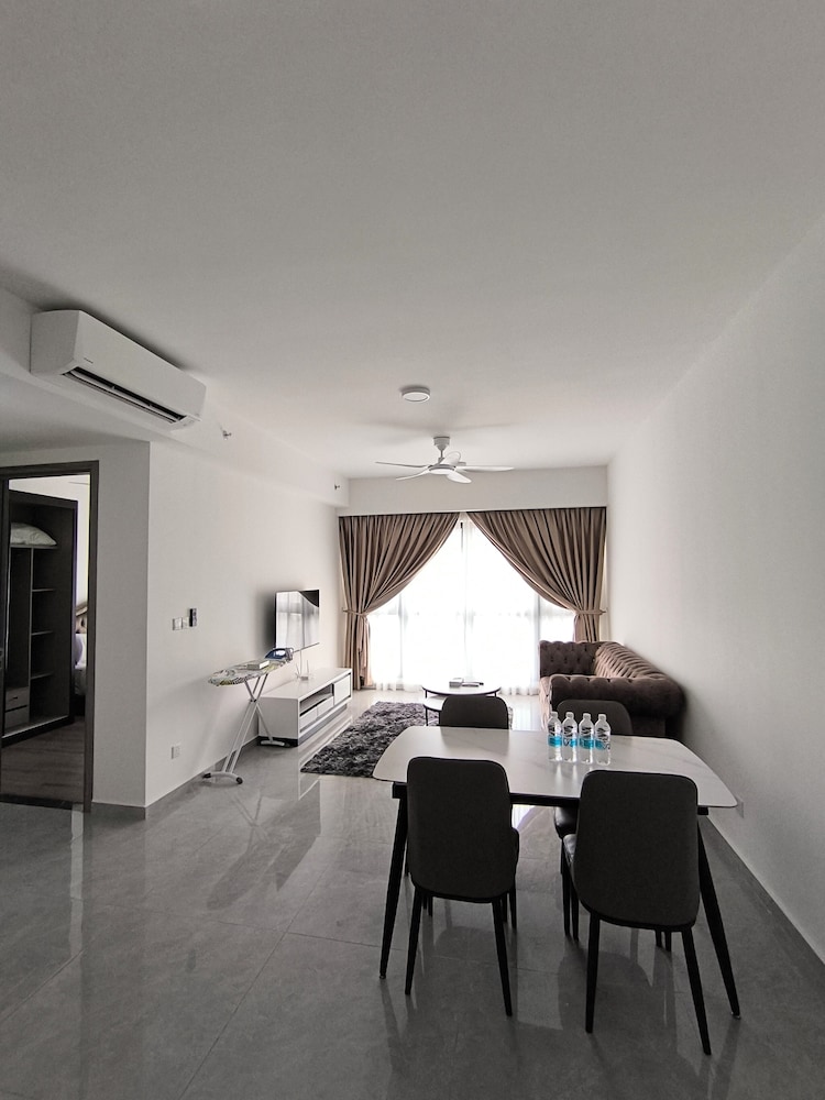 Agile Residence Bukit Bintang by TRX
