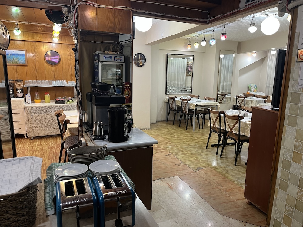 Istanbul Paris Otel & Pansiyon - Image 56