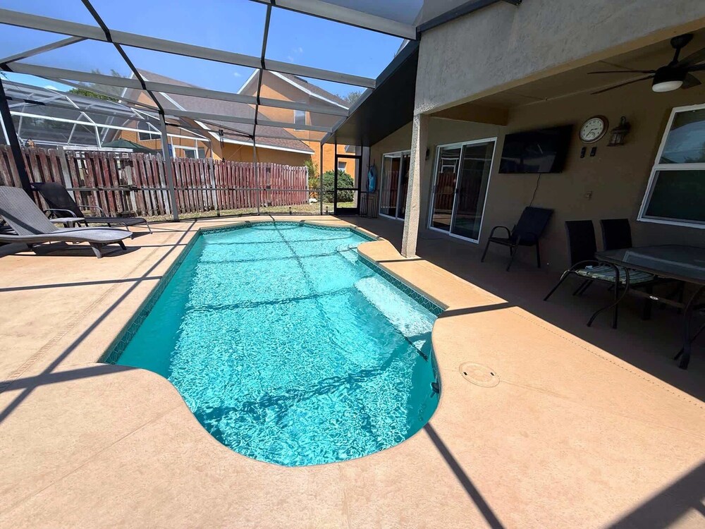3-bedroom Southern Dunes Pool Home Villa