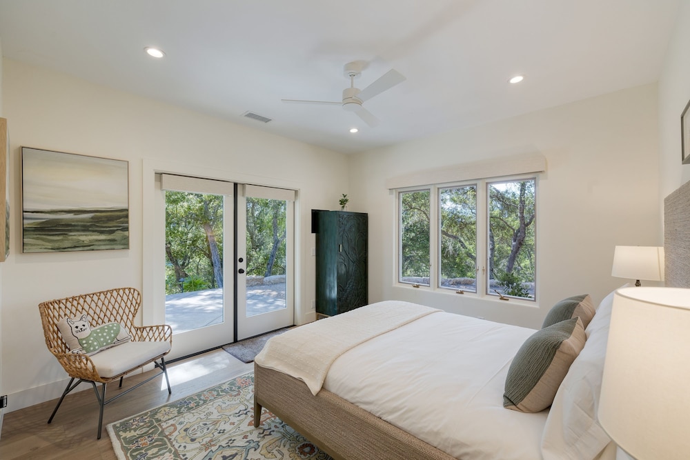 Rancho Robles by Avantstay Vineyard Villa w Views Pool Privacy