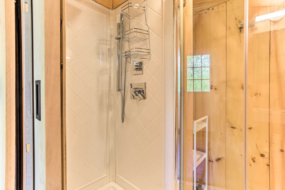 Cozy Upstate Studio w/ Walkill River Views! - Property Image 24