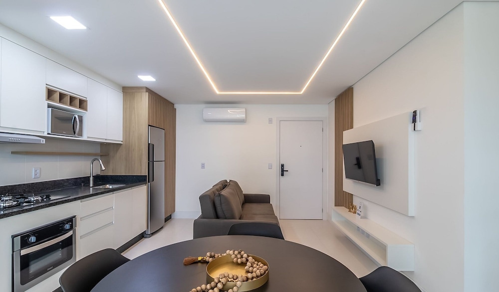 SHC - Condominium With Pool 50m From the Beach in Picarras