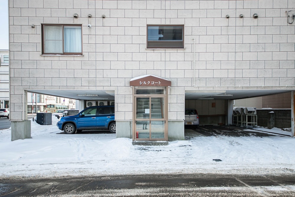 Photo 6