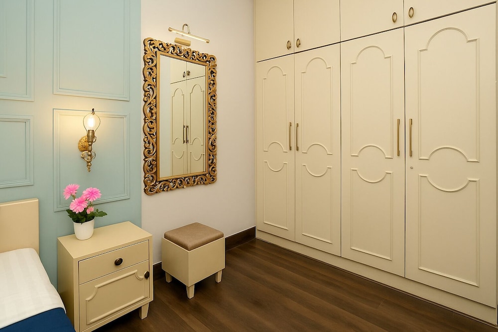 Vivanta Apartment by Jadecaps