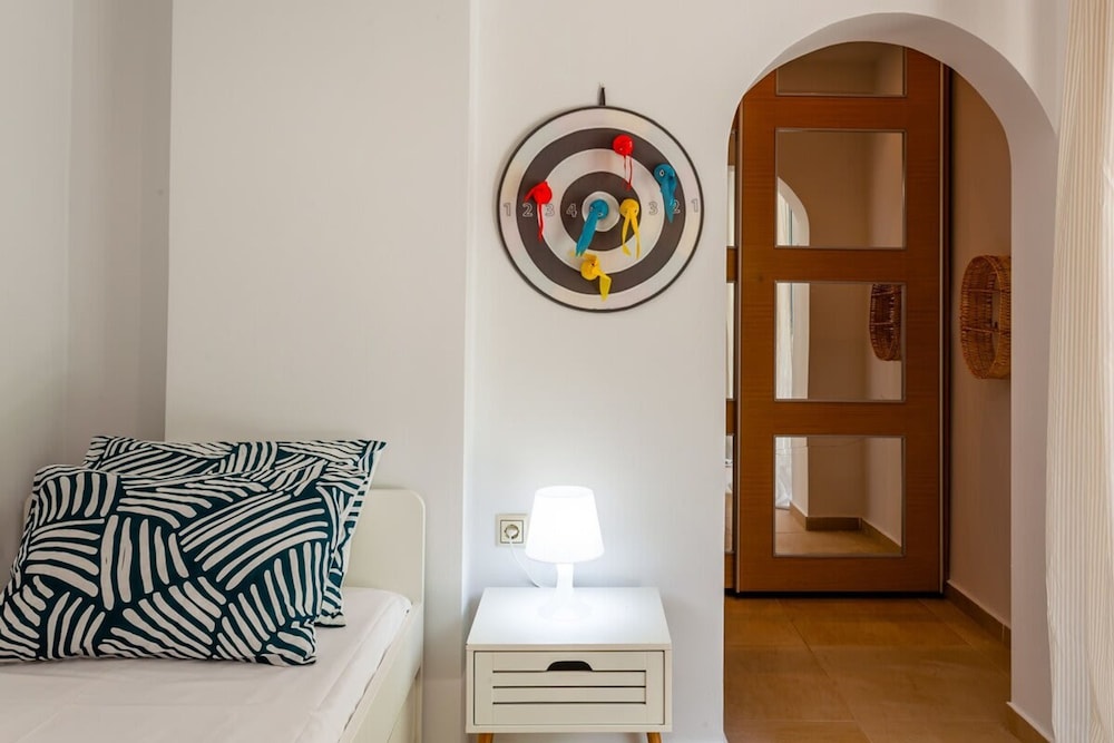 Aigli Luxury Villa - Panoramic Seaview Retreat