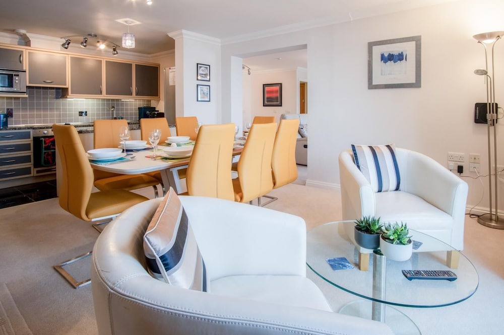 13 St Bride's Bay View - 4 Bedroom - Broad Haven