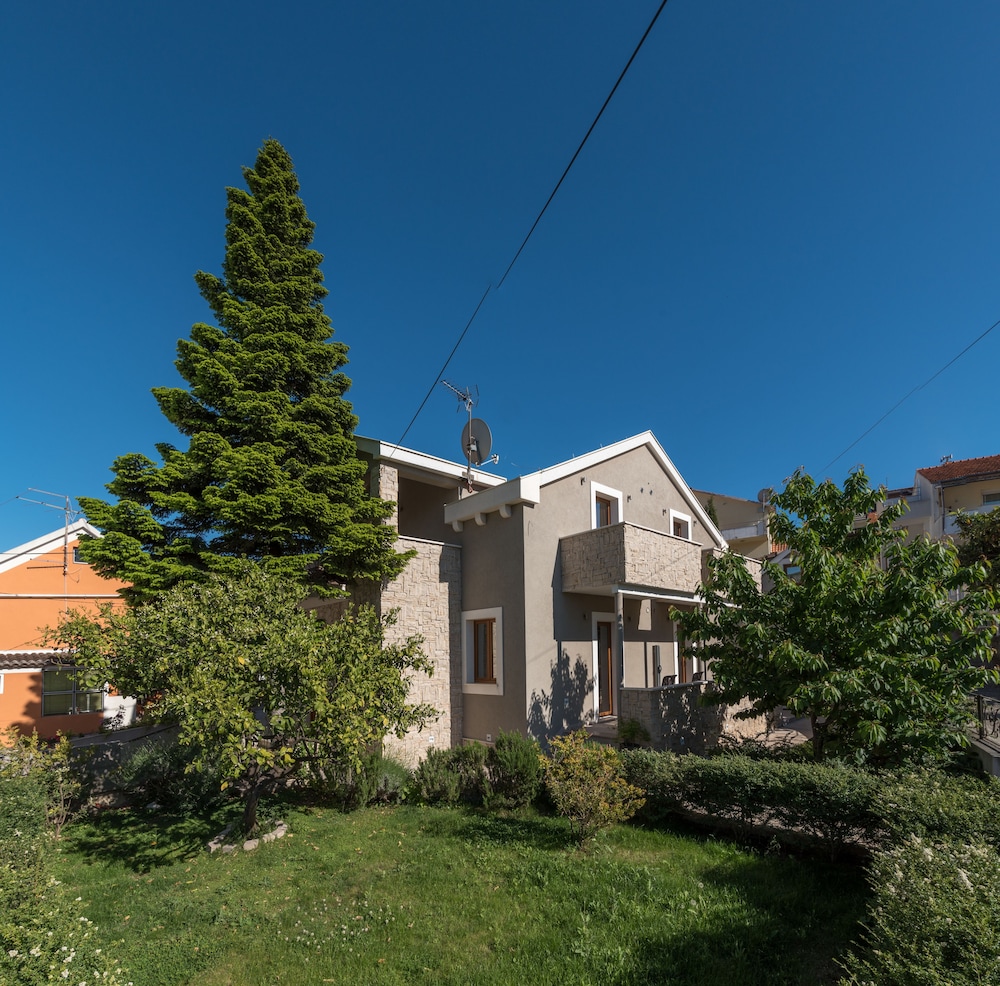 Villa Lucica Trogir