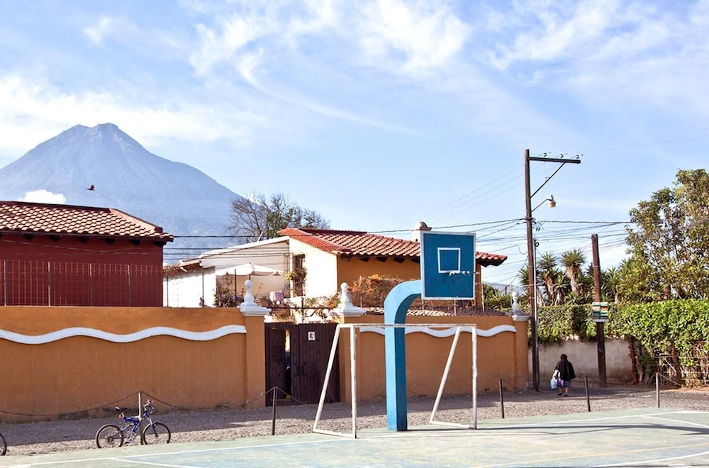 Villa Santa Ana Guatemala