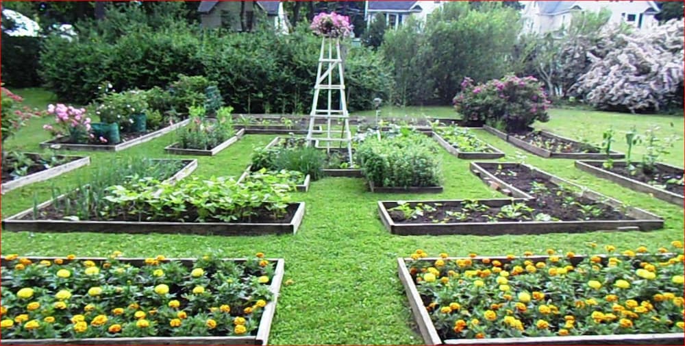 Vintage Gardens Bed & Breakfast
