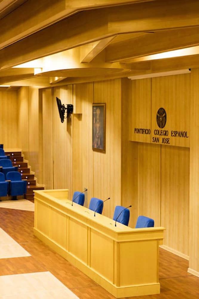 Vatican Area - Hotel Holiday Rooms
