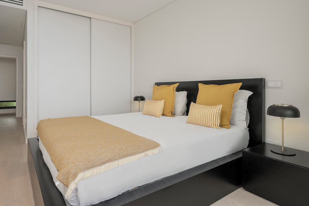 Luxury Holidays in Madeira - Vila Lazareto view 5