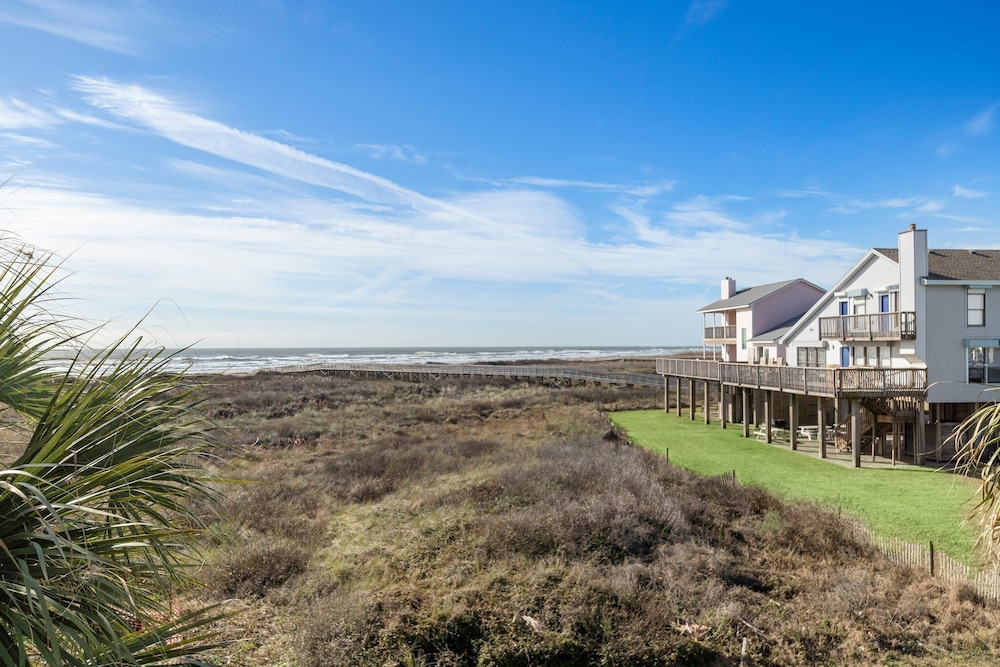 Starlight Oasis by Ryson Vacation Rentals
