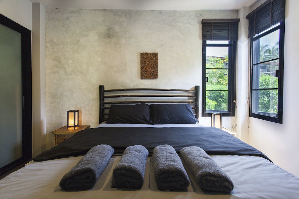 Charu Bay Villas